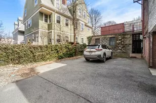 343 Harvard St, Cambridge, MA 02139 - Photo 4