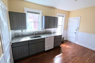 90 Fisher Ave, Boston, MA 02120 - Photo 2
