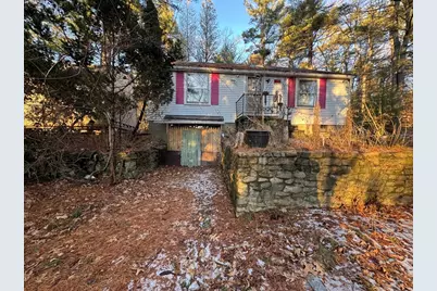 98 Medway St, Norfolk, MA 02056 - Photo 2