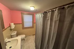 98 Medway St, Norfolk, MA 02056 - Photo 8