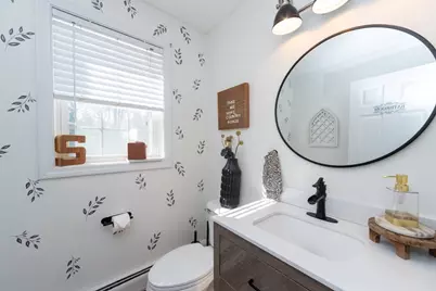 2 Winter Hill Rd, Mattapoisett, MA 02739 - Photo 6