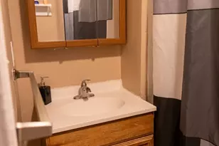 38 Greenacre Square, Springfield, MA 01105 - Photo 4