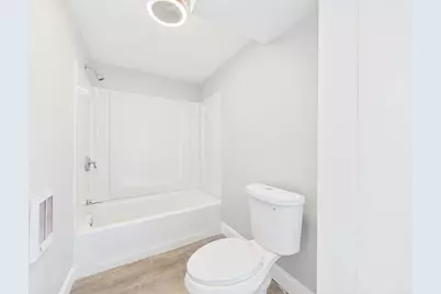 32 Shores St, Taunton, MA 02780 - Photo 24