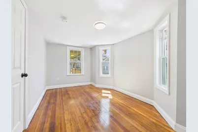 32 Shores St, Taunton, MA 02780 - Photo 10
