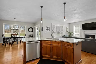 68 Princeton St #68, Holden, MA 01522 - Photo 6