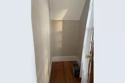 149 Wood St #1, New Bedford, MA 02745 - Photo 12