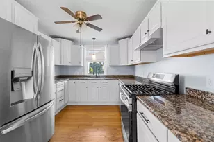 36 McClure Pl, Fall River, MA 02720 - Photo 4