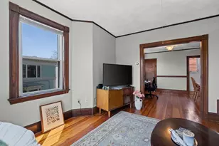 35 Eustis St, Cambridge, MA 02140 - Photo 24