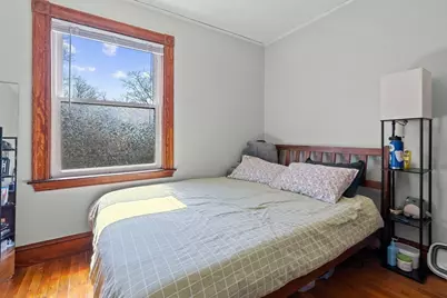 35 Eustis St, Cambridge, MA 02140 - Photo 32