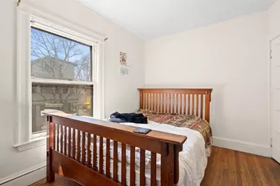 35 Eustis St, Cambridge, MA 02140 - Photo 14