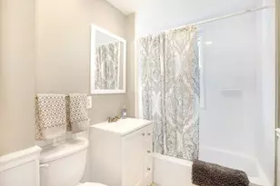 10 Ticknor St, Boston, MA 02127 - Photo 12