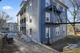 99 Cross St, Southbridge, MA 01550 - Photo 4