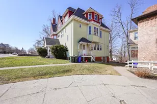 604 Rock St, Fall River, MA 02720 - Photo 4