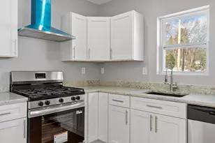 26 Pratt Rd, Fitchburg, MA 01420 - Photo 16