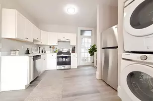 56 Walnut St, Somerville, MA 02143 - Photo 1