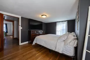 103 Chicago St, Fall River, MA 02721 - Photo 16
