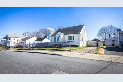 103 Chicago St, Fall River, MA 02721 - Photo 4