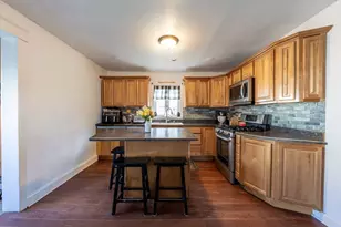 103 Chicago St, Fall River, MA 02721 - Photo 8