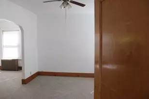 136 Horton St, Fall River, MA 02723 - Photo 10