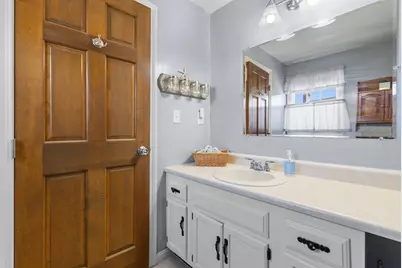 281 Central Street #281, East Bridgewater, MA 02333 - Photo 26