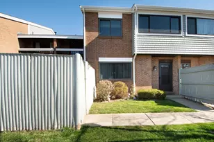 59 Rosewood Dr, Stoughton, MA 02072 - Photo 2