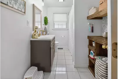 1 Carmen Park Dr, Middleborough, MA 02346 - Photo 6