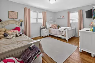 1 Carmen Park Dr, Middleborough, MA 02346 - Photo 10