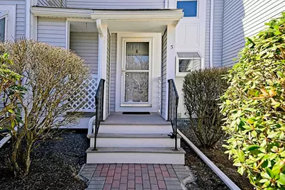 3 Dickinson Dr #A4, Taunton, MA 02780 - Photo 6
