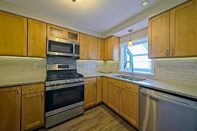 3 Dickinson Dr #A4, Taunton, MA 02780 - Photo 16