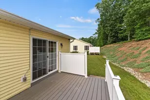 62 Beech Hill Rd, West Springfield, MA 01089 - Photo 28