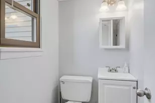 555 Russell Rd, Westfield, MA 01085 - Photo 4