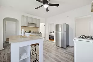 69 E Central, Worcester, MA 01605 - Photo 22