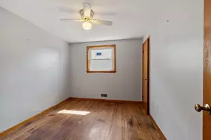 28 Hibiscus Ave, Waltham, MA 02451 - Photo 16