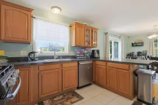 25 West Howard St, Quincy, MA 02169 - Photo 18