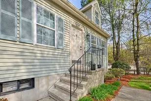 25 West Howard St, Quincy, MA 02169 - Photo 4