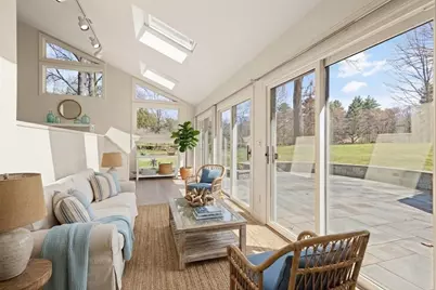 111 Hager St, Marlborough, MA 01752 - Photo 12