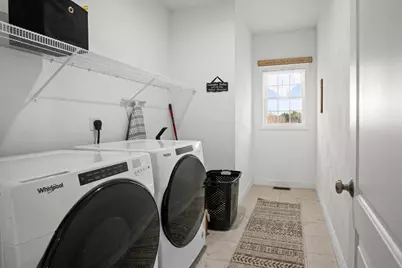 8 Tea Party Drive, Uxbridge, MA 01569 - Photo 26