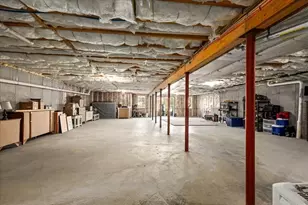 8 Tea Party Dr, Uxbridge, MA 01569 - Photo 28