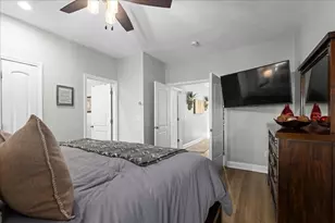 8 Tea Party Dr, Uxbridge, MA 01569 - Photo 20