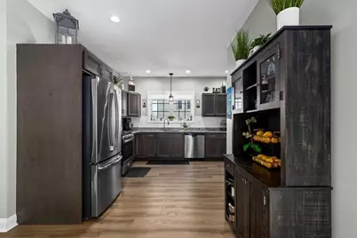 8 Tea Party Drive #8, Uxbridge, MA 01569 - Photo 4