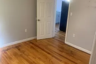 30 Hemans St, Worcester, MA 01605 - Photo 8