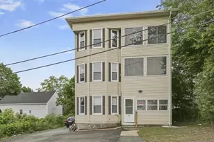 30 Hemans St, Worcester, MA 01605 - Photo 2