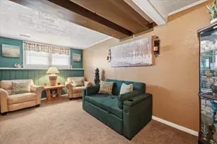 305 Plymouth St, Middleborough, MA 02346 - Photo 34