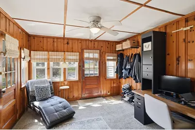 53 Chestnut St, Ware, MA 01082 - Photo 34