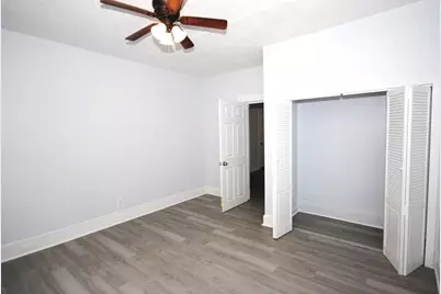72 Hall St, Springfield, MA 01108 - Photo 14