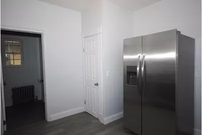 72 Hall St, Springfield, MA 01108 - Photo 8