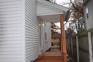 72 Hall St, Springfield, MA 01108 - Photo 4