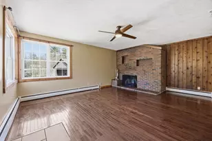 25 Sunset Ave, South Hadley, MA 01075 - Photo 4