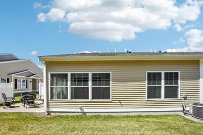 117 Rogerson Xing #117, Uxbridge, MA 01569 - Photo 32