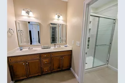 117 Rogerson Xing #117, Uxbridge, MA 01569 - Photo 18